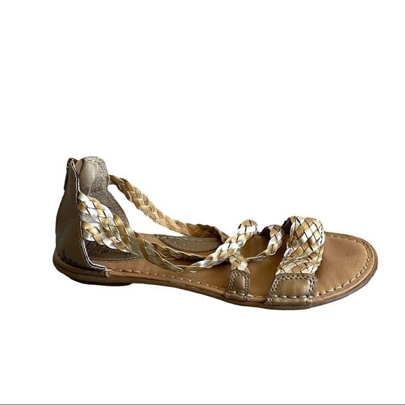 B.O.C. BORN CONCEPT Metallic Gold Silver Woven Leather Flat Sandals 7 - Picture 1 of 12